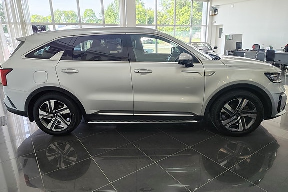 Kia Sorento 6 of 10