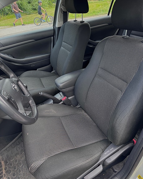 Toyota Avensis 12 of 12