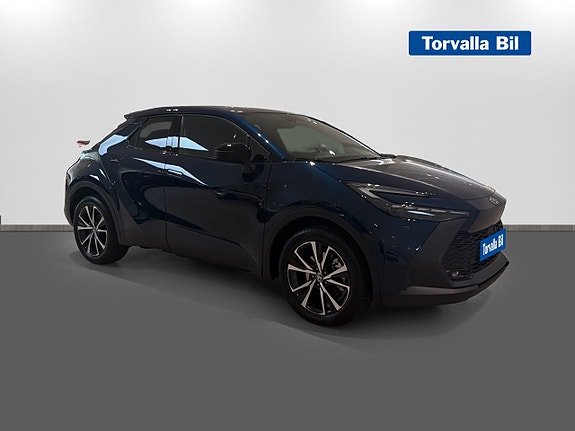 Toyota C-HR 4 of 14