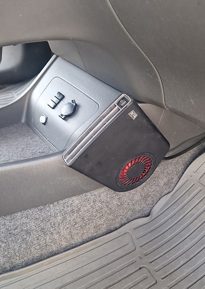 Toyota Prius 17 of 21
