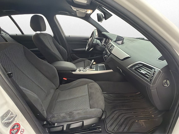 BMW 118d 14 of 30