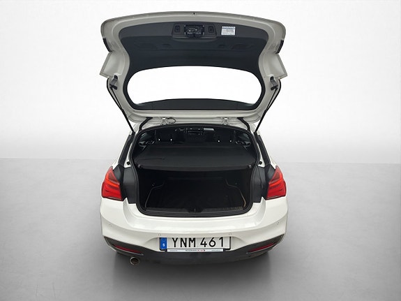 BMW 118d 28 of 30