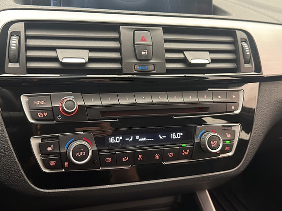 BMW 118d 23 of 30