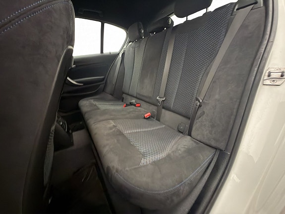 BMW 118d 16 of 30