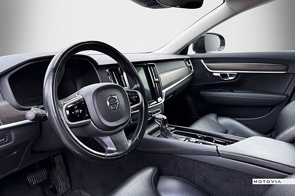 Volvo V90 Cross Country 11 of 21
