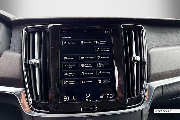 Volvo V90 Cross Country 21 of 21