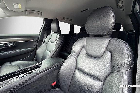 Volvo V90 Cross Country 12 of 21
