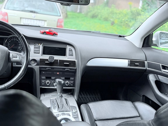 Audi A6 6 of 11