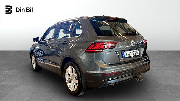 Volkswagen Tiguan 3 of 16