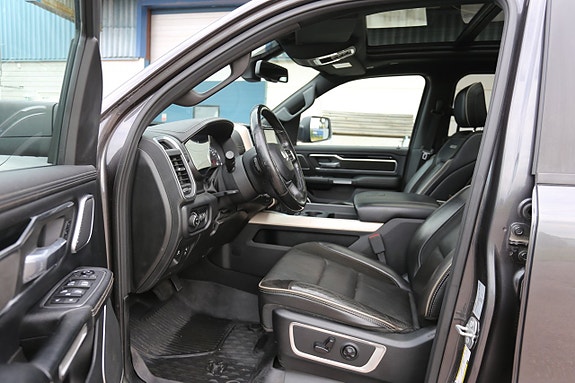 Dodge RAM 1500 5 of 23