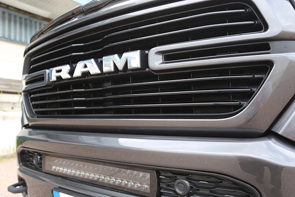 Dodge RAM 1500 22 of 23