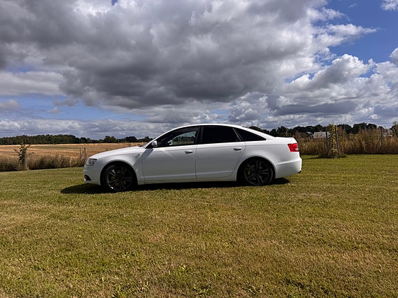 Audi A6 2 of 22