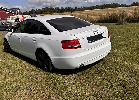 Audi A6 3 of 22