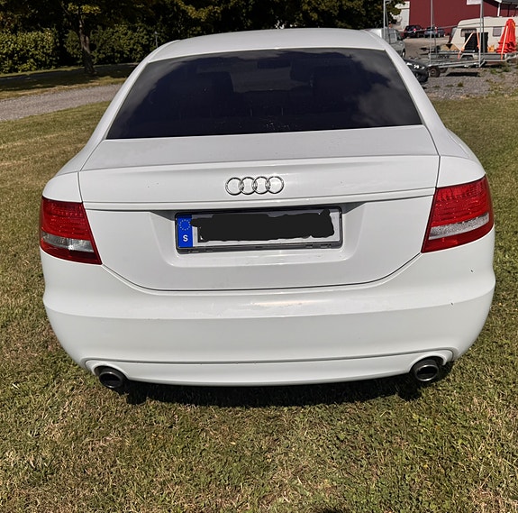 Audi A6 4 of 22