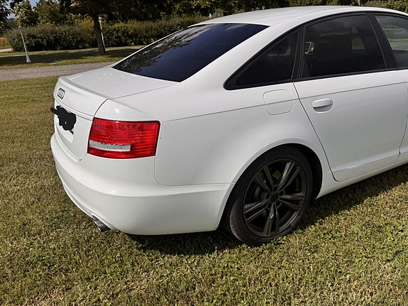 Audi A6 5 of 22