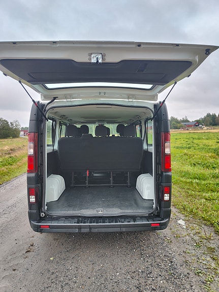 Renault Trafic 5 of 7