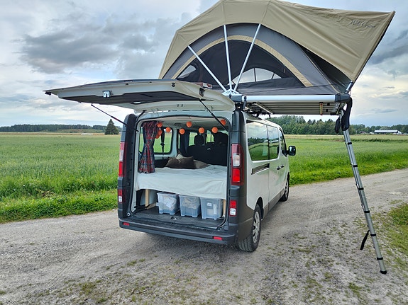 Renault Trafic 2 of 7