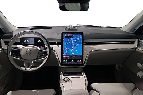 Volvo EX90 13 of 30