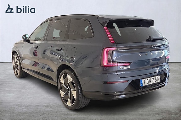 Volvo EX90 7 of 30