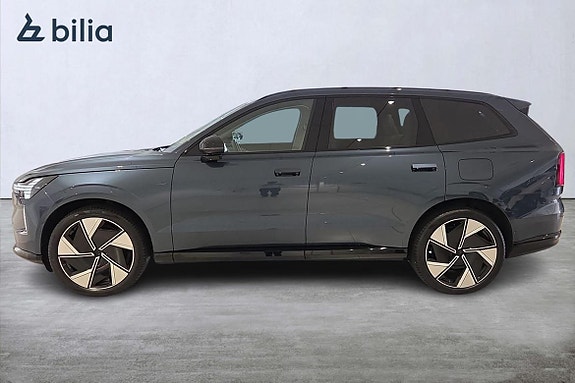 Volvo EX90 3 of 30
