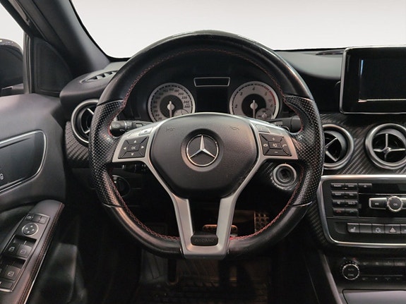 Mercedes-Benz A180 12 of 19