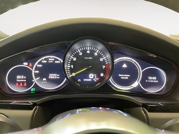 Porsche Cayenne Coupe 13 of 26