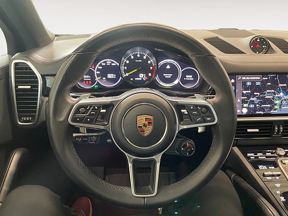 Porsche Cayenne Coupe 14 of 26
