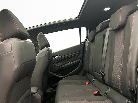 Peugeot 308 16 of 30