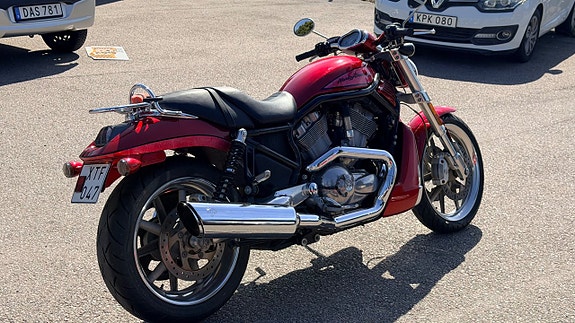Harley-Davidson VRSCR V-Rod 1.1 3 of 9