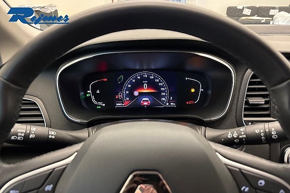 Renault Megane IV 14 of 19