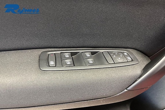 Renault Megane IV 18 of 19
