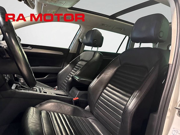Volkswagen Passat 10 of 25