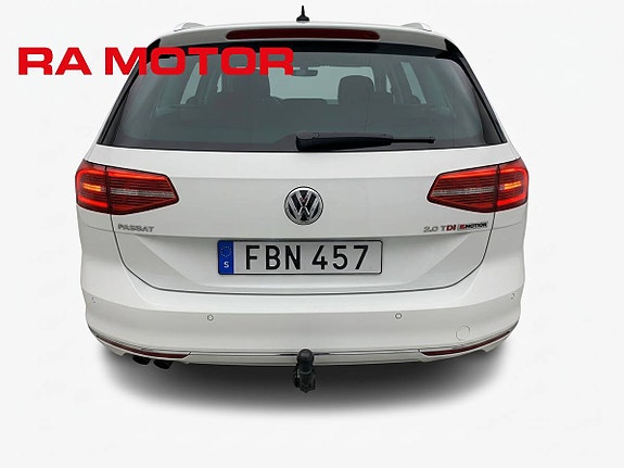 Volkswagen Passat 3 of 25