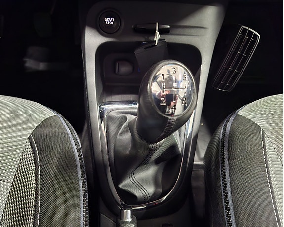 Renault Captur 20 of 25