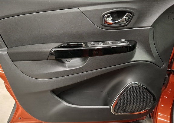 Renault Captur 23 of 25