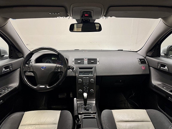 Volvo V50 13 of 15