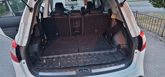 Nissan Qashqai+2 8 of 8