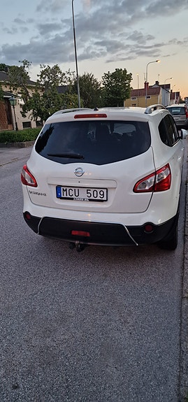 Nissan Qashqai+2 4 of 8