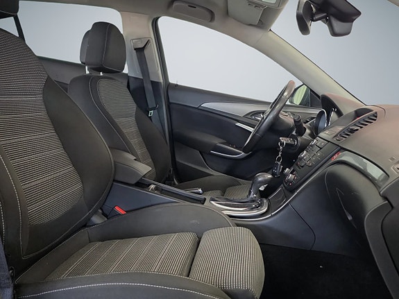 Opel Insignia 14 of 14