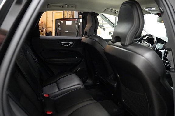Volvo XC60 18 of 19
