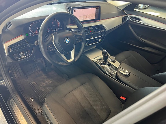 BMW 520d 16 of 19