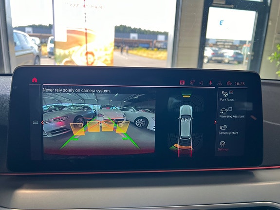 BMW 520d 18 of 19