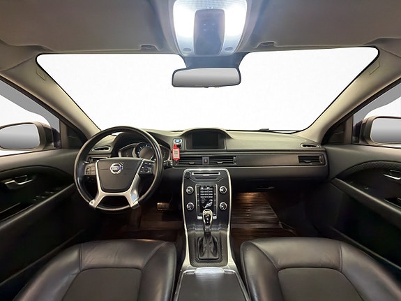 Volvo V70 20 of 28