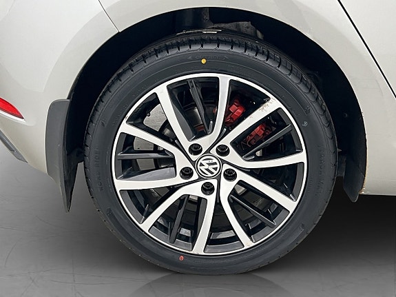 Volkswagen Golf I 30 of 30