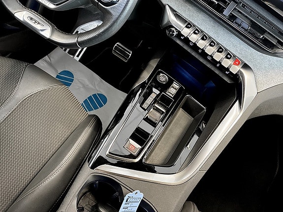 Peugeot 5008 10 of 15