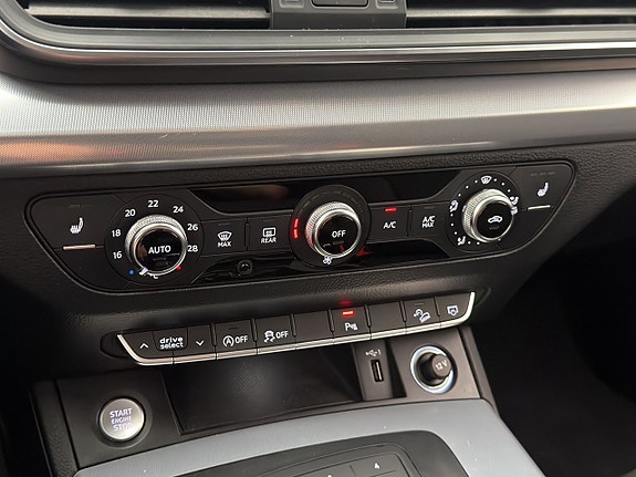 Audi Q5 19 of 30