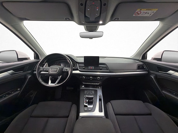 Audi Q5 21 of 30