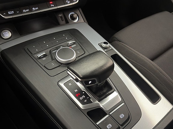 Audi Q5 20 of 30