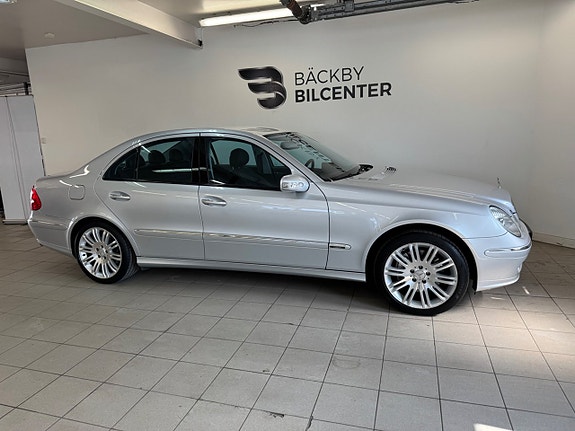Mercedes-Benz E350 7 of 15