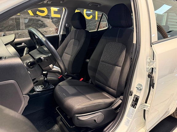 Kia Picanto 17 of 27